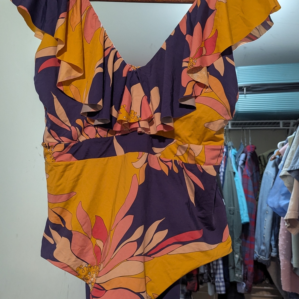 Gold and Pink Ruffled Cut Out Sleeveless Bodysuit